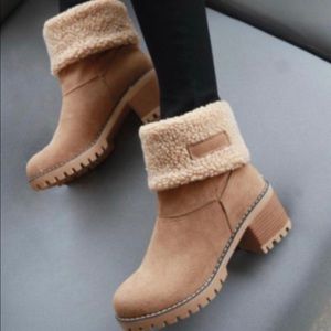 Tan boots brand new